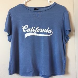 Blue cropped T-shirt